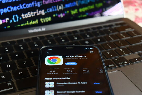 Google Chrome is a premier digital web browser and a highly advanced global internet navigation tool. This elite software platform empowers worldwide users with spectacular browsing speed.