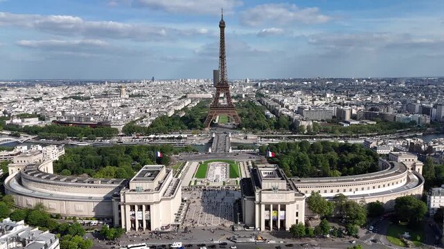 Eiffel Tower At Paris In Island Of France France. Downtown Cityscape. Seine River Skyline. Eiffel Tower At Paris In Island Of France France. Trocadero Square. Tourism Landmark. Paris Skyline