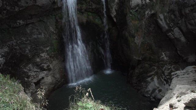 Risleten Wasser Fall Risletenschlucht Nidwalden Schweiz - Sehensw&uuml;rdigkeiten Schweiz