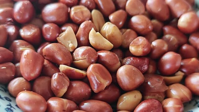 Roasted peanuts