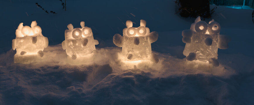 小樽の夜に灯る雪の仲間たち