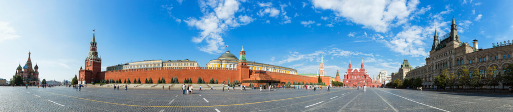 Russia, Moscow, Red Square with buildings