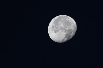 Waxing gibbous moon in crisp detail © Ralphele