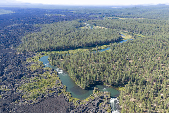 The scenic Deschutes River is a scenic 252-mile tributary of the Columbia River in Central Oregon. It flows through Bend and offers whitewater kayaking, rafting, paddle boarding, and great fishing.