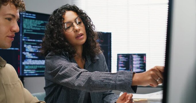 Innovative Workspaces: Fostering Togetherness and Technology.Modern workspaces empower teams to innovate and solve complex digital challenges.
