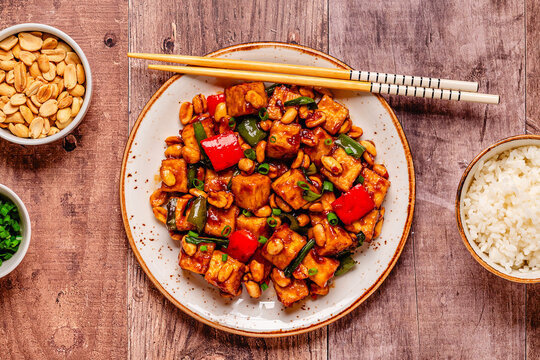 Kung Pao Tofu, stir-fried tofu with peanuts and vegetables