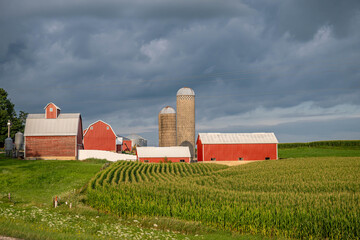 midwest barn © mark