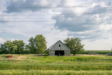 midwestern barn © mark