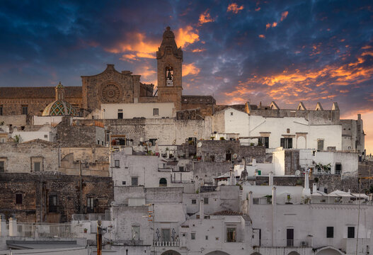 Sunset sur Ostuni