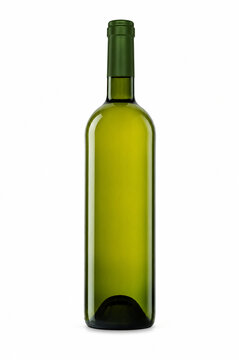 Gr&uuml;ne Glasflasche ohne Etikett isoliert auf wei&szlig;em Hintergrund. Neutrale Produktaufnahme f&uuml;r Wein, Getr&auml;nk, Verpackung, Branding, Mockup und nachhaltiges Flaschendesign.