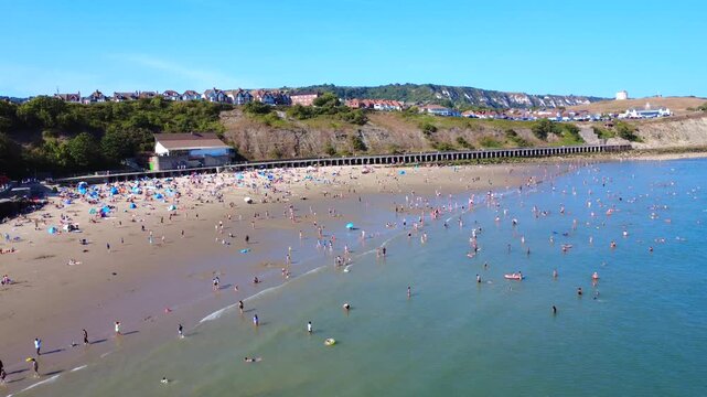 Sunny Sands Beach Folkestone 4K