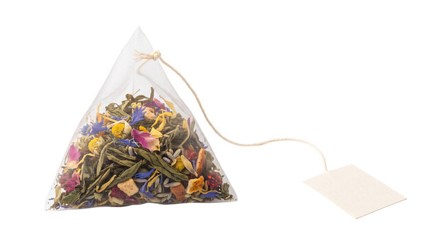 Pyramid tea bag with herbal blend, floral loose leaf tea sachet with blank tag, organic botanical tea infusion for wellness isolated PNG with Transparent Background