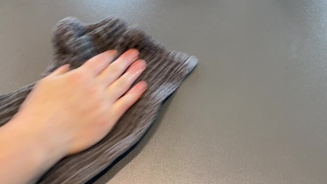 Cleaning a Surface with a Cloth