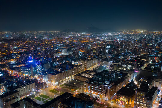 Foto Santiago de Noche, Chile 19