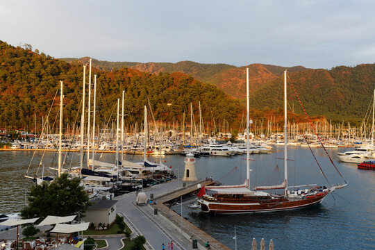 Turkey, Mugla Province, Marmaris, Marina in evening light