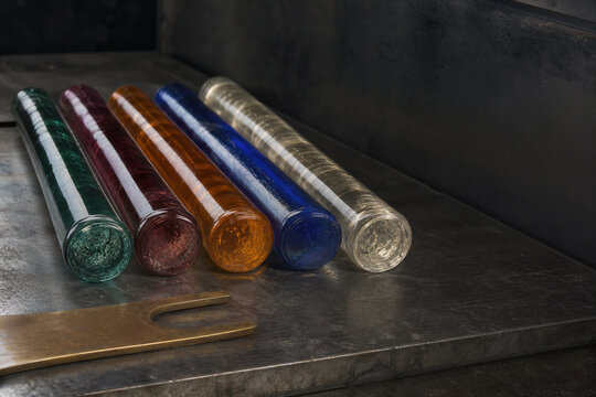 Alignement de cannes de verre souffl&eacute; tch&egrave;que