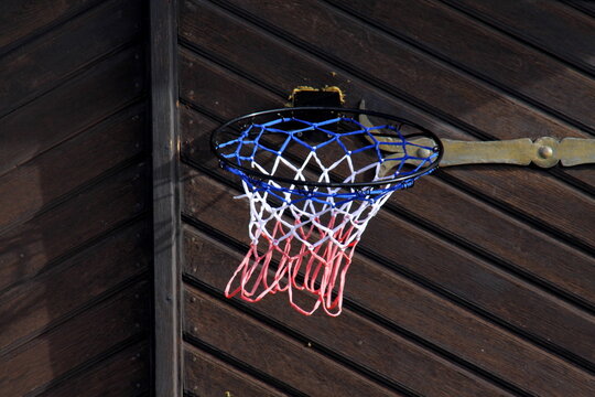 Basketballkorb in amerikanischen Farben