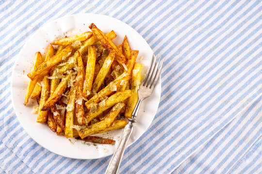 Homemade Garlic Parmesan French Fries, Air Fried Potato Wedges with Grated Parmesan, Garlic, Dried Herbs, tasty viral food recipe