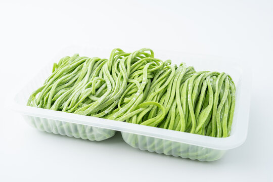 A box of spinach noodles