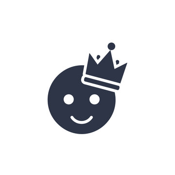 Happy smiley face wearing a royal crown