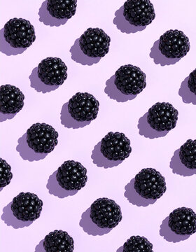Blackberry pattern with hard light