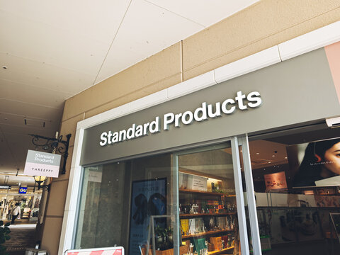 Standard Products 店舗ロゴ