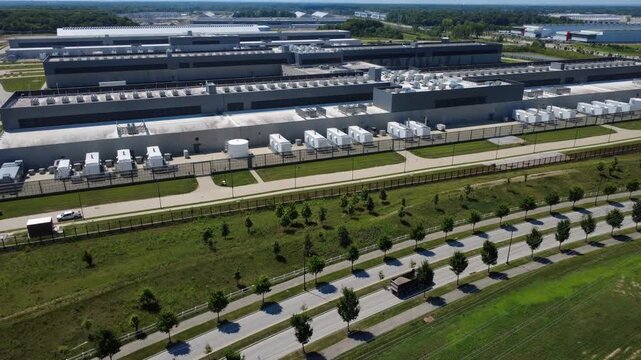 Meta's massive New Albany, Ohio data center powers global digital infrastructure with clean renewable energy, driving local tech investment, job creation, and sustainable community growth.