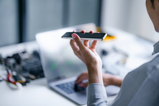 man using voice assistant AI learning on smartphone