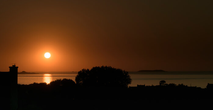 Joli coucher du soleil en Bretagne