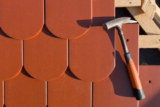 Germany, Baden-Wuerttemberg, Stuttgart, Construction of roof