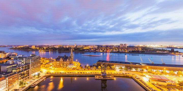 Belgium, Flanders, Antwerp, View to Eilandje, former dock area and Scheidt river in the evening