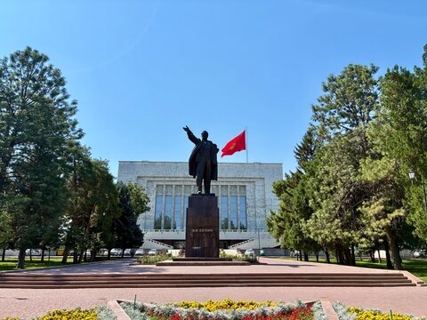 Monument of V. I. Lenin in the center of Bishkek in Kyrgystan