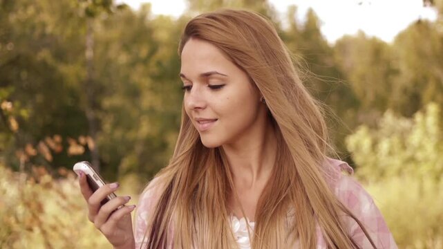 beautiful woman talking mobile phone