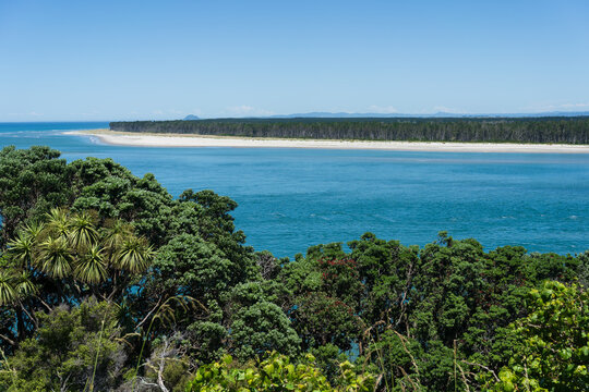 Overlooking Matakana Island from Bowentown