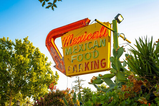 Mexicali Restaurant neon sign glows in Bakersfield