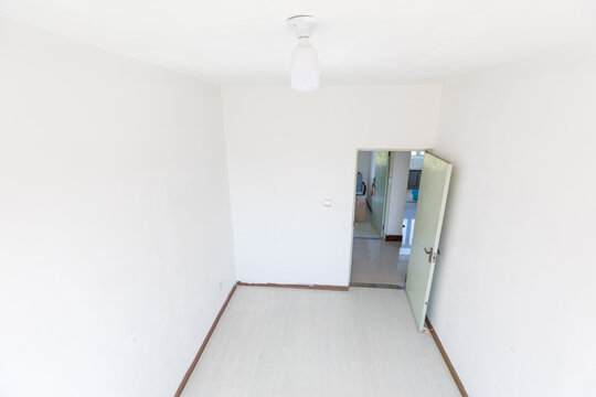 The interior of the empty room