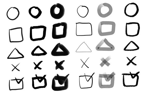 手描きの丸、三角、四角、バツ、チェック