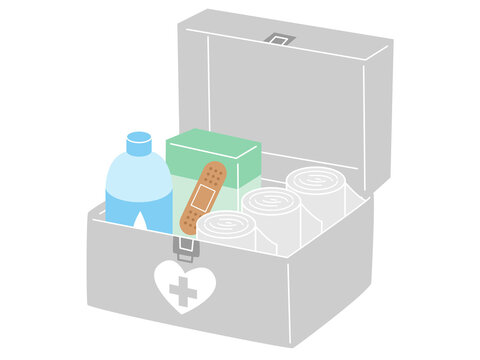 Open first aid kit filled with medical supplies／救急箱の中身・開いた応急手当セット