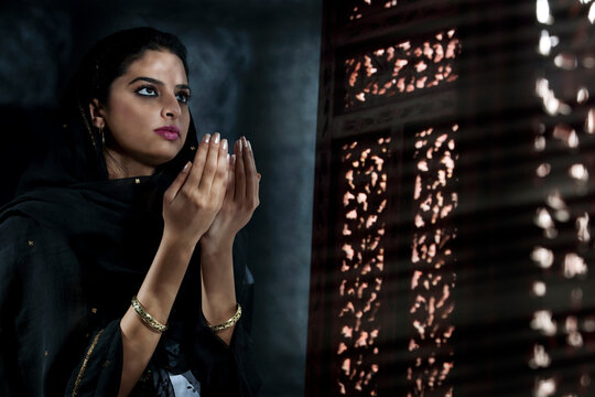 Muslim woman doing Namaaz 