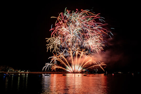 Fireworks Smart Pyrotechnics Over The Water At The Barbican As Part Of The 2026 British Firework Championships Viewed From Queen Anne's Battery, Plymouth
