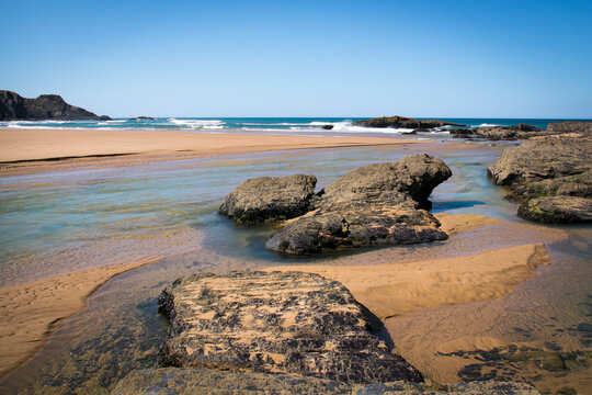 Praia de Odeceixe, Algarve, Portugal