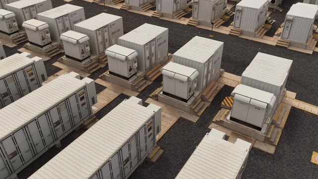 Integrated solar power and energy storage station	