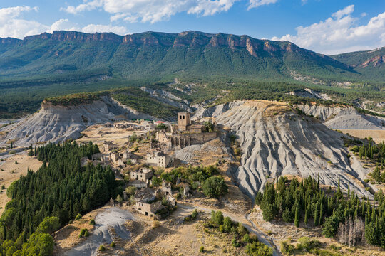 Village abandonn&eacute; d&rsquo;Esc&oacute; dans les Pyr&eacute;n&eacute;es aragonaises
