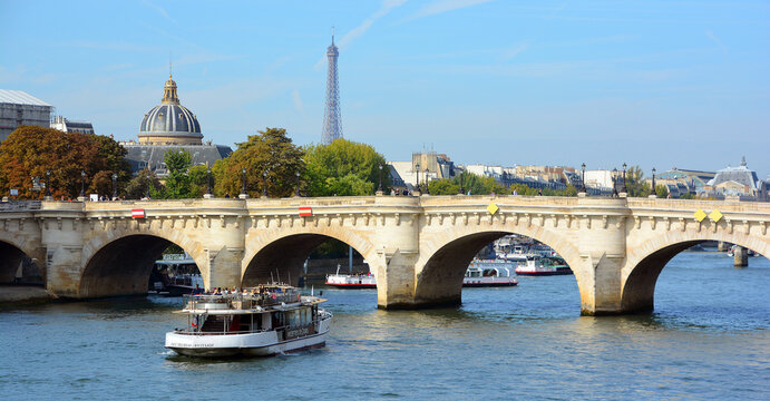 PARIS, FRANCE: The Pont Neuf ("New Bridge") is the oldest standing bridge across the river Seine in Paris, France. 