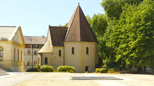 Temple des Templiers, a medieval church, standing on a sunny day in Metz, France