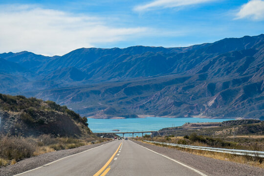 Ruta 7 in Mendoza, Potrerillos, Argentina