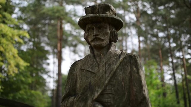 Wooden monument to the Polish militia in Lyse