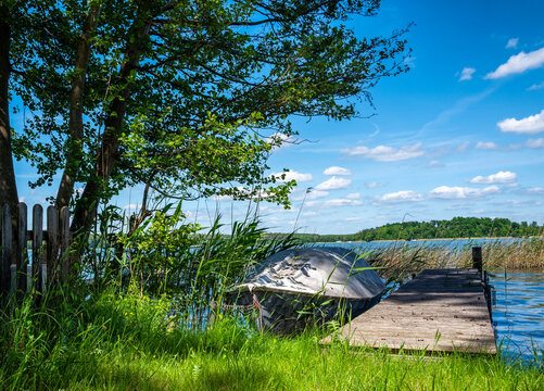 Landschaft, Wasser und Natur rund um Rheinsberg  und die Seenplatte, Rheinsberg, Brandenburg, Deutschland