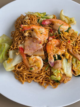Thai Drunken Noodles with seafood. Pad Kee Mao Talay.
