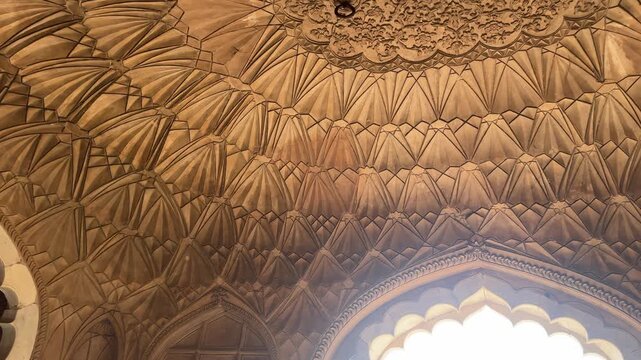 detailing  of tomb of safdarjung in delhi. one of the most unique tomb in delhi.